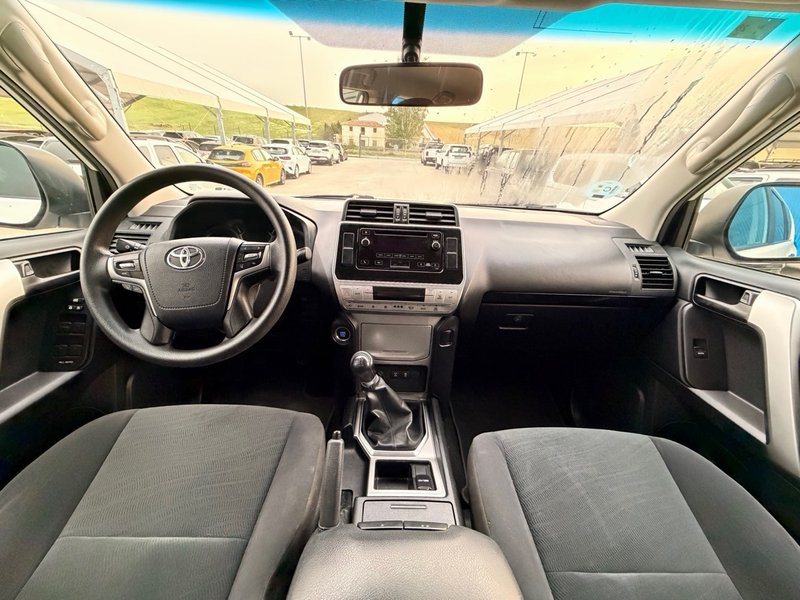 Toyota Land Cruiser 2020, foto 11