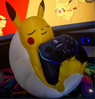 Soporte mando Pikachu
