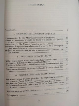 Los hombres de Qumrán literatura, estructura so...