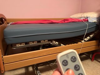 Cama ortopédica con colchón