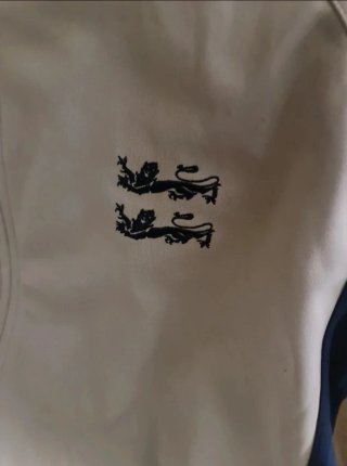 Retro TNFR - NUEVA CON ETIQUETAS (Deadstock)