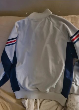 Retro TNFR - NUEVA CON ETIQUETAS (Deadstock)