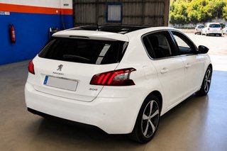Peugeot 308 2016