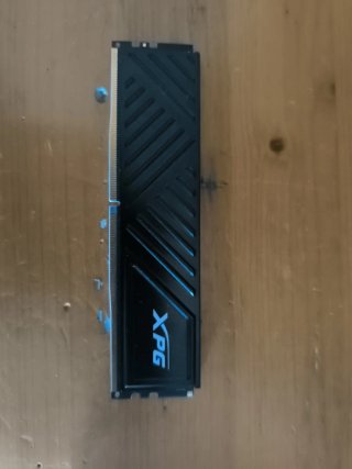 Memoria RAM XPG DDR4 3600 8GB