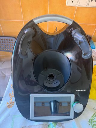 Robot de cocina Thermomix negro