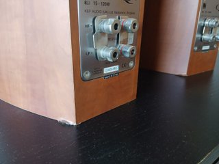 Altavoces KEF Q1