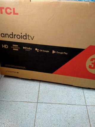 Televisor TCL Android TV HD