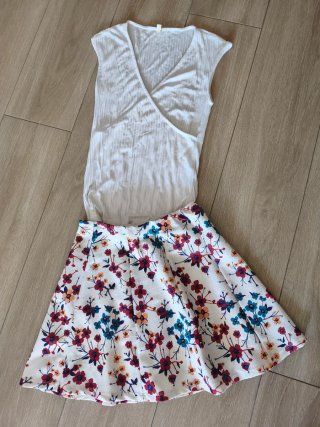 Conjunto falda y camiseta floral