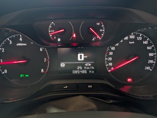 Opel Crossland X 2018