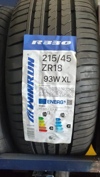 Neumático WINRUN 215/45 ZR18 93W XL