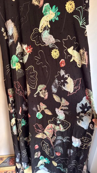 Vestido estampado camaleones y flores