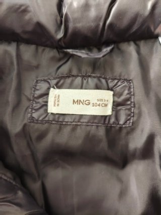 Abrigo Mango Negro Talla 3-4 Años