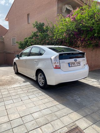Toyota Prius 2010