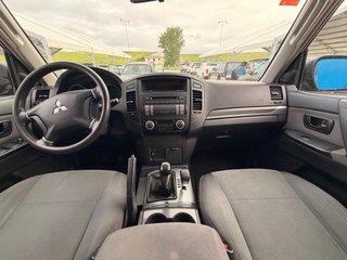 Mitsubishi Montero 2008