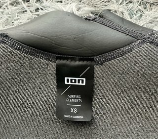 ION Neopreno Top 0.5mm Talla XS