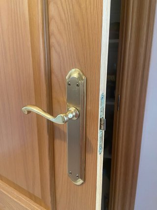 Puerta interior madera