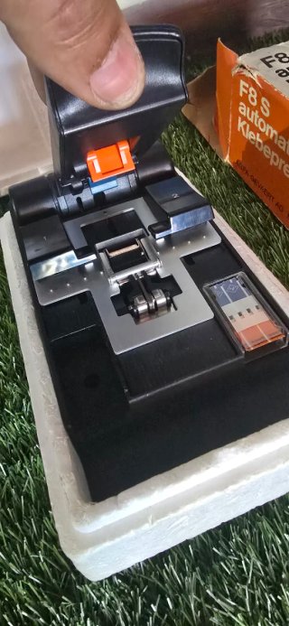Agfa F8 S Klebepresse