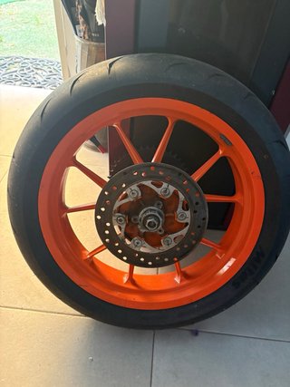 Llanta Supermotard con disco