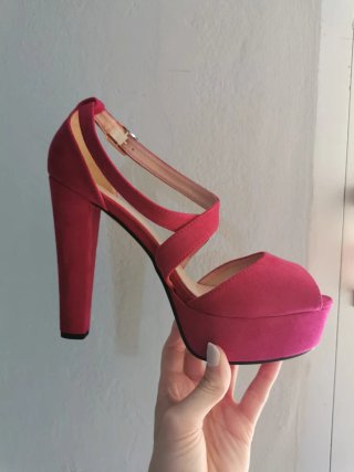 Zapatos de tacón rosa plataforma
