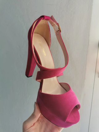 Zapatos de tacón rosa plataforma