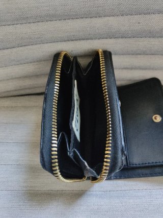 Cartera Bimba y Lola Negra con Logo Rosa