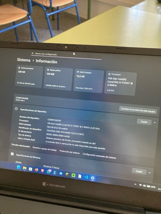 Portátil Toshiba i5 11ª Gen 16GB RAM
