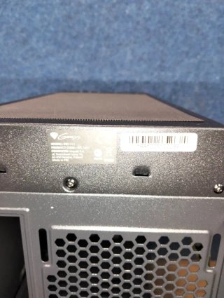 Caja Gaming Genesis IRID 513 ARGB Cristal