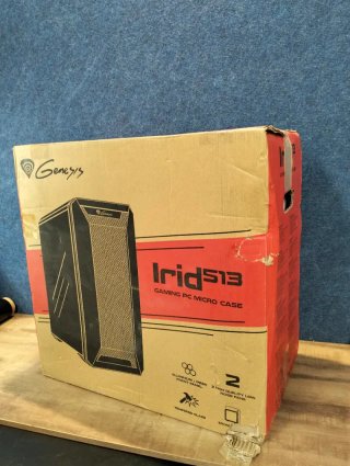 Caja Gaming Genesis IRID 513 ARGB Cristal