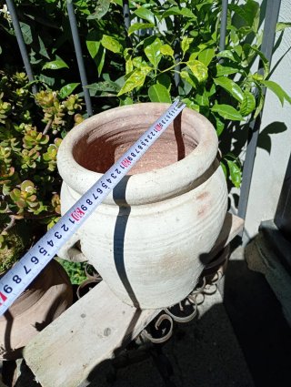 Vaso artigianale in terracotta