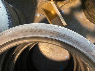 Neumáticos Pirelli P Zero 245/35/20 y 285/35/20