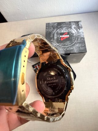 Reloj Casio G-Shock Dorado