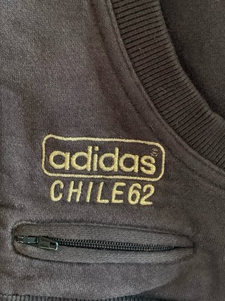Chaqueta Adidas Negra y Dorada