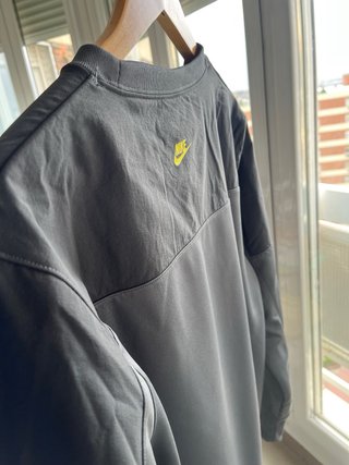 Sudadera Nike Air Max Gris