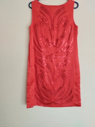 Vestido  coral VANDOO lentejuelas