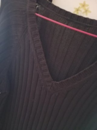 Jersey para mujer negro cuello pico talla L