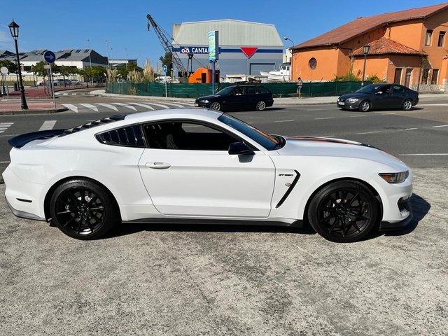 Ford COBRA SHELBY GT350 2018