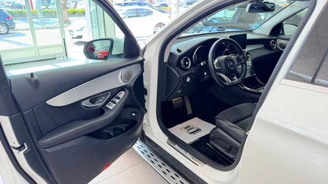 Mercedes-Benz GLC SUV (253) 2016