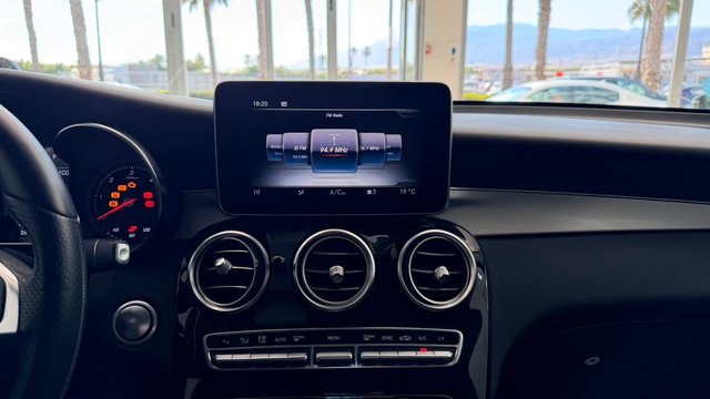 Mercedes-Benz GLC SUV (253) 2016