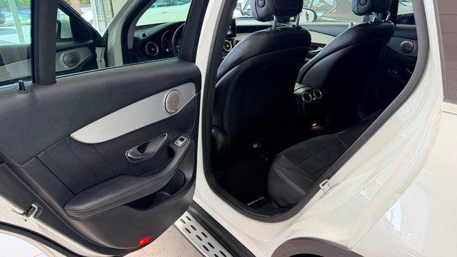 Mercedes-Benz GLC SUV (253) 2016