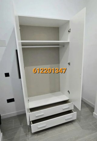 Canapé a ribalta in legno con 4 angoli arrotondati in legno massello da 3 cm con coperchio rinforzato