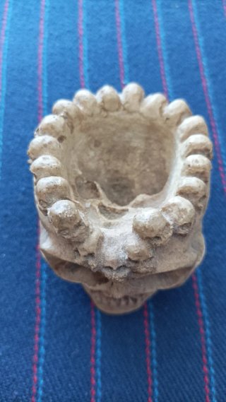 Cenicero Calavera