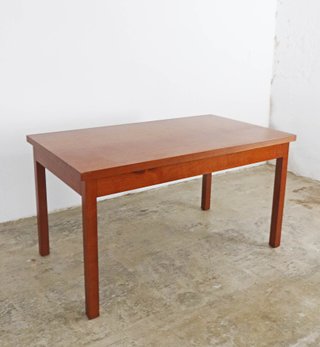 Mesa rectangular moderna de madera