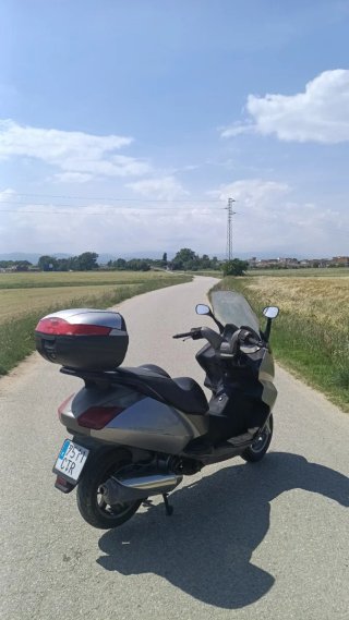 Aprilia Arrecife 200cc Maxi Scooter