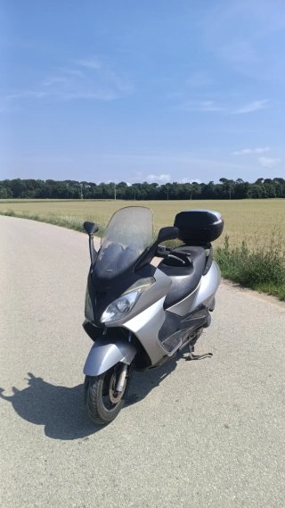 Aprilia Arrecife 200cc Maxi Scooter
