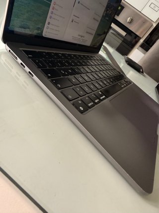 MacBook Air M2 2022 Gris Espacial