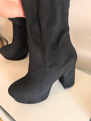 Botas Altas Negras NYC Talla 39 Plataforma y Tacón