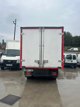 Nissan Cabstar 2006