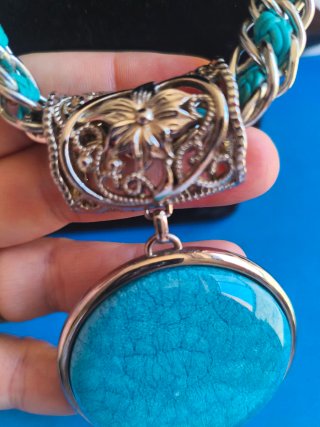 Collar bohemio con colgante turquesa