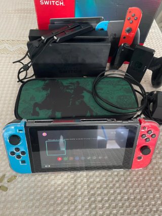 Nintendo Switch Neón 2022