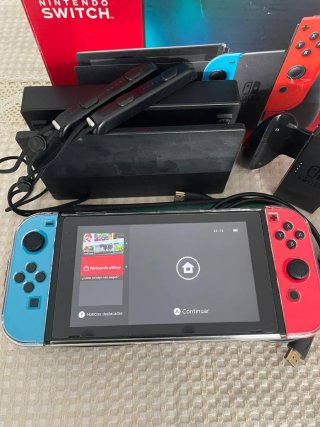 Nintendo Switch Neón 2022